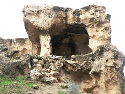 Пещера Агиос Агапитикос в Като Пафосе
